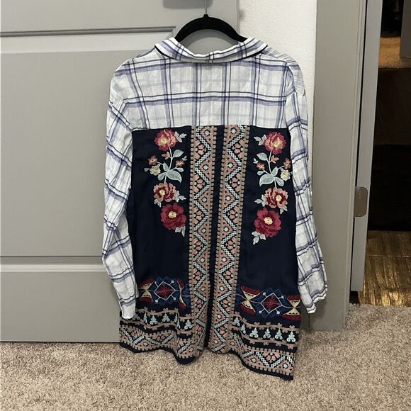 Andree by Unit Size L Top Shirt Plaid Button Up Embroidered Long Sleeve - Picture 2 of 5